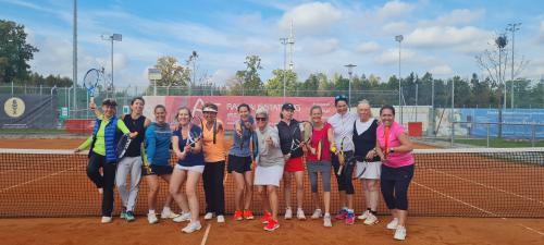 Damen Doppelmasters: Sonnenschein, schöne Matches und beste Laune