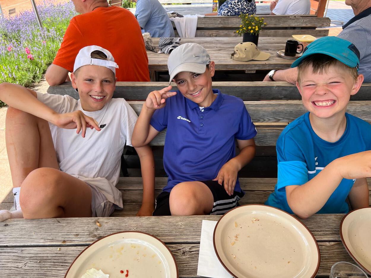 U12-1 bleibt ungeschlagen – 4:2-Heimsieg gegen Holzkirchen II