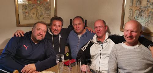 Herren 50 starten erfolgreich